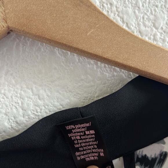 Victoria's Secret Kimono Robe Leopard Animal Print Neutral Black Trim M/L - Picture 9 of 9